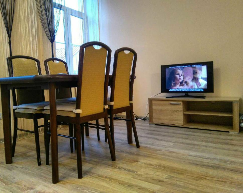 Апартаменты La Zamka Лида Экстерьер фото